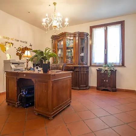 Ferrara Con Piscina E Spazi Per Eventi Privati, Laurea, Compleanno, Matrimonio