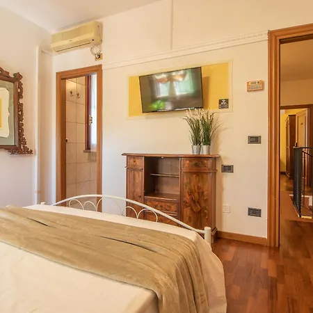 Ferrara Con Piscina E Spazi Per Eventi Privati, Laurea, Compleanno, Matrimonio קוריאנו