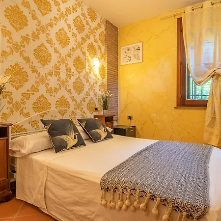 Ferrara Con Piscina E Spazi Per Eventi Privati, Laurea, Compleanno, Matrimonio *