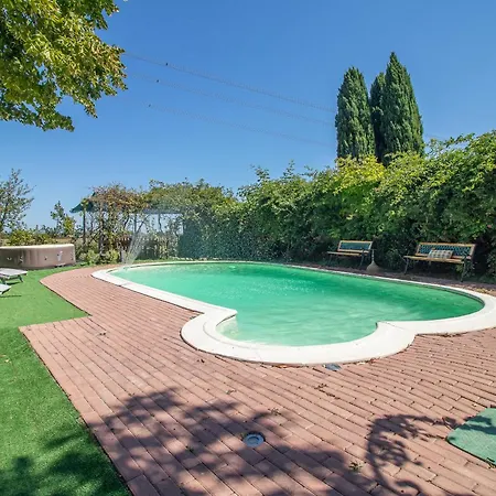 Villa Ferrara Con Piscina E Spazi Per Eventi Privati, Laurea, Compleanno, Matrimonio Coriano