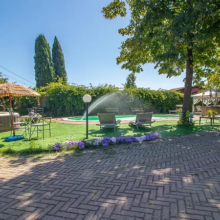 וילה Ferrara Con Piscina E Spazi Per Eventi Privati, Laurea, Compleanno, Matrimonio קוריאנו