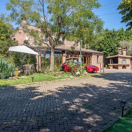 Ferrara Con Piscina E Spazi Per Eventi Privati, Laurea, Compleanno, Matrimonio Villa