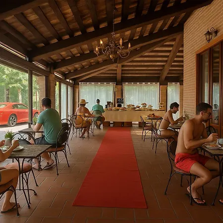 Ferrara Con Piscina E Spazi Per Eventi Privati, Laurea, Compleanno, Matrimonio קוריאנו