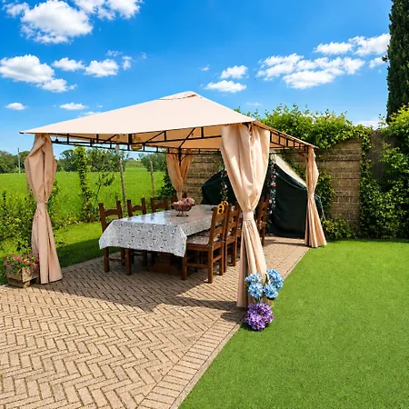 Ferrara Con Piscina E Spazi Per Eventi Privati, Laurea, Compleanno, Matrimonio Coriano