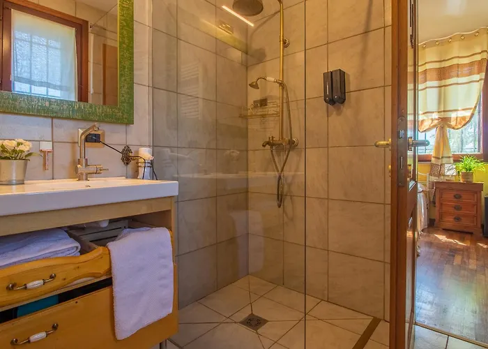 Ferrara Con Piscina E Spazi Per Eventi Privati, Laurea, Compleanno, Matrimonio Βίλα